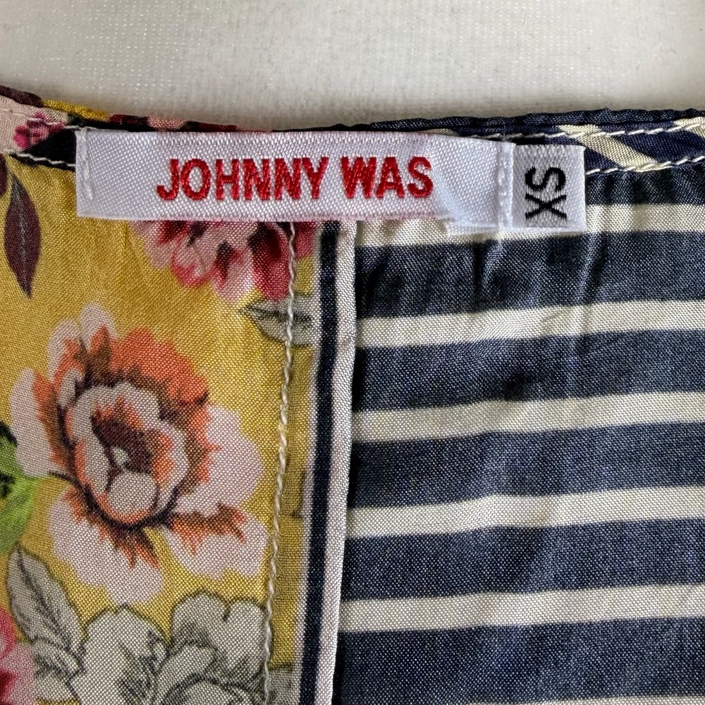 Johnny Was Multicolor Floral V-Neck Silk Tunic, Size Small, NWOT - Picture 12 of 13